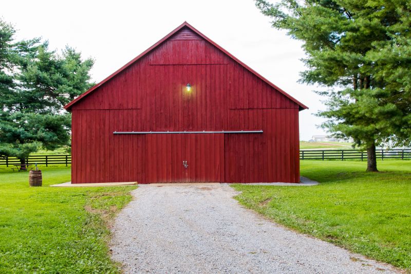 Barn Staining in Waco, TX